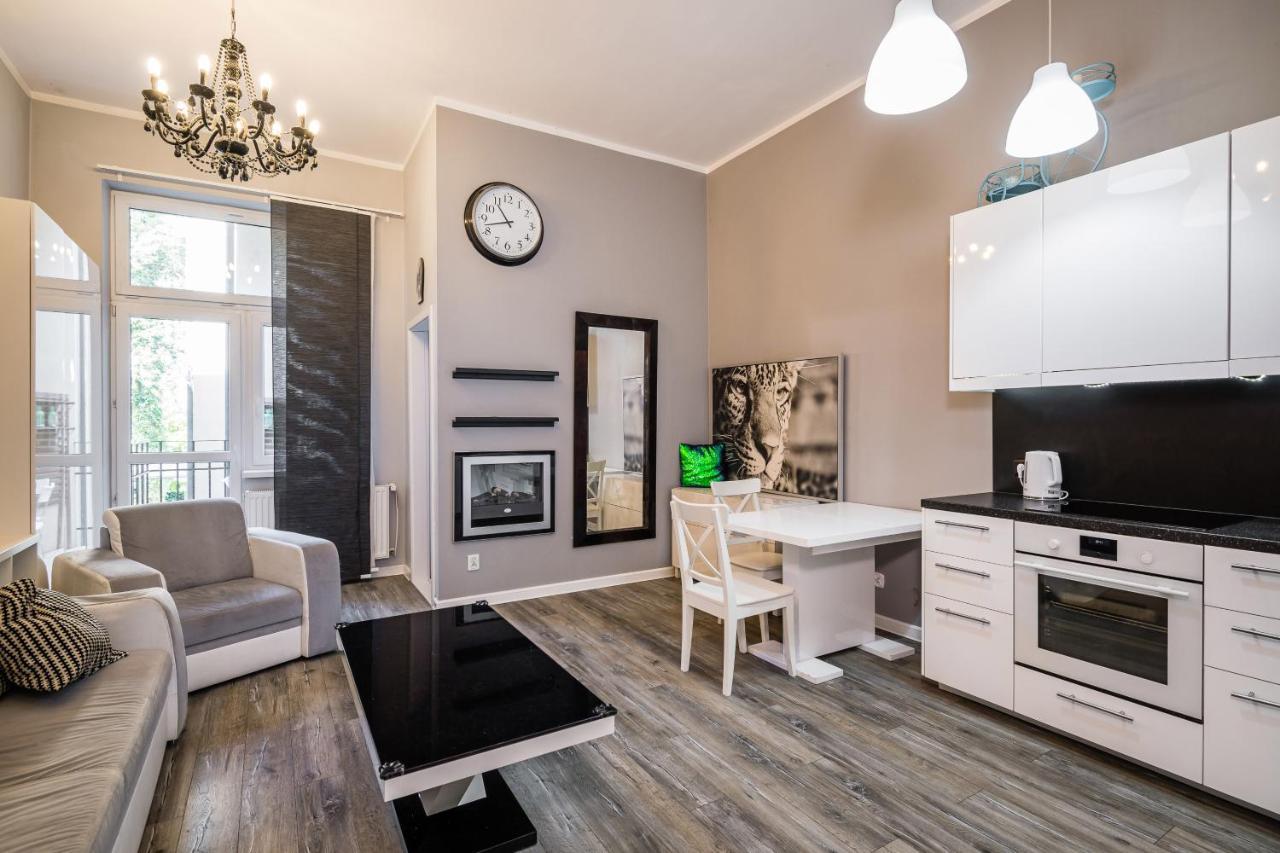 Apartament Glamour Konarskiego Wawelofts Krakau Exterior foto