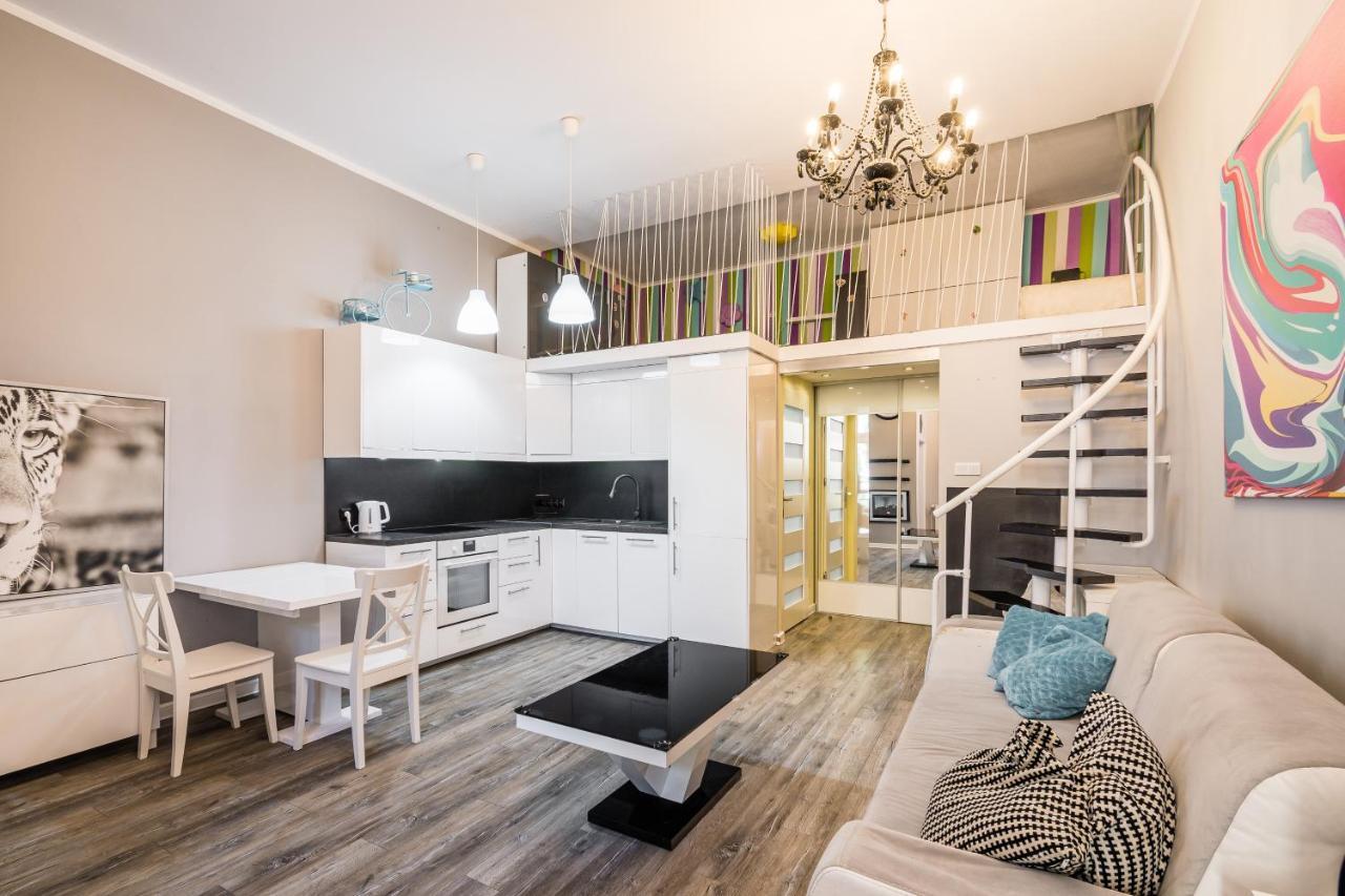 Apartament Glamour Konarskiego Wawelofts Krakau Exterior foto