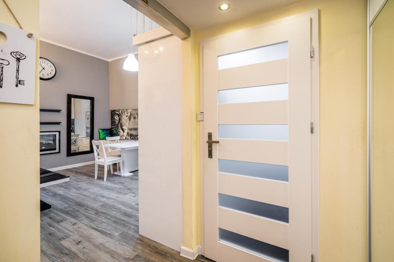 Apartament Glamour Konarskiego Wawelofts Krakau Exterior foto